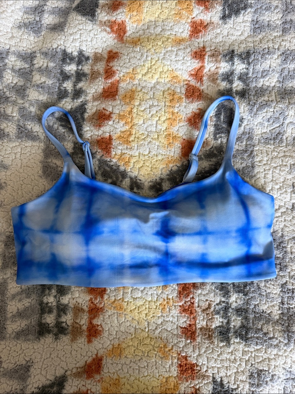 Athleta Blue Tie-Dye swimsuit top